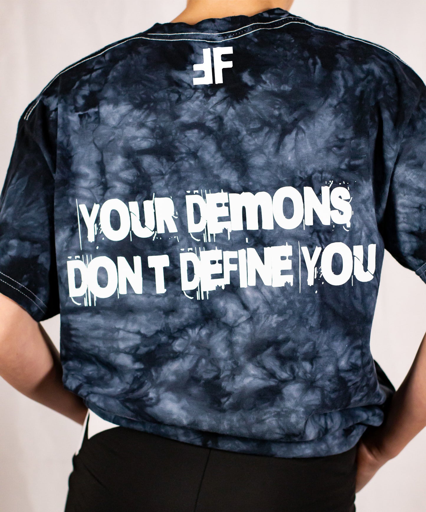 Unisex Black Crystal Tie Dye T-Shirt